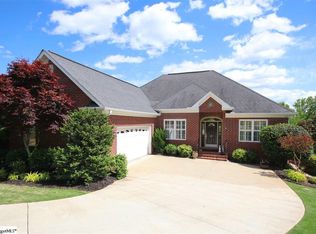 27 Belle Terre Ct, Greenville, SC 29609
