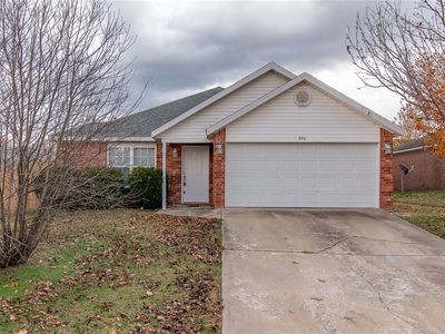 890 S Eastview Dr, Fayetteville, AR, 72701