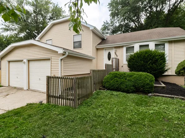6490 N Delta Ave, Kansas City, MO 64151