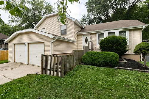 6490 N Delta Ave Photo 1