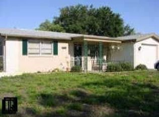 9430 Rainbow Ln, Port Richey, FL 34668