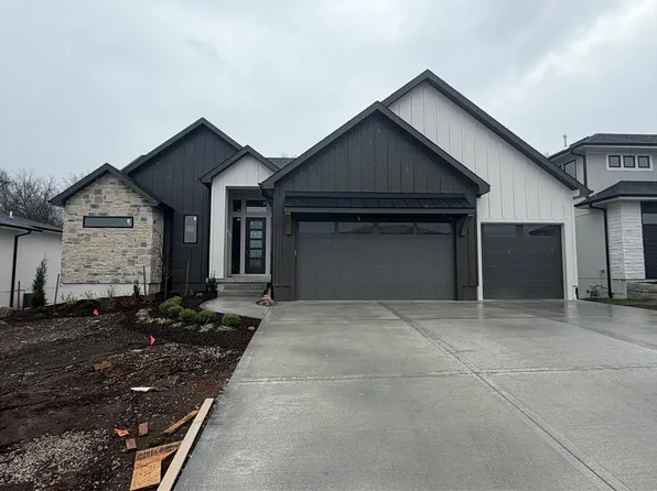 15301 W 162nd St, Olathe, KS 66062