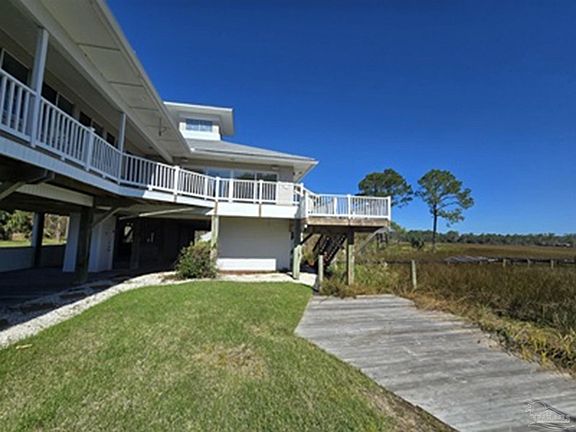 3rd image of 4758 Bayside Dr