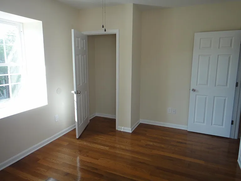 5115 Chester Ave #D — Photo 5