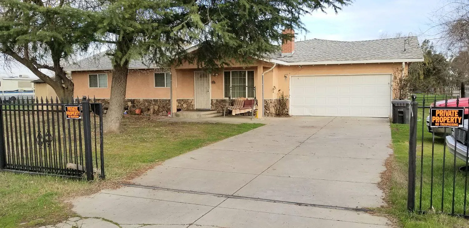 404 N Sibley Ave photo 1
