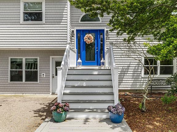 3rd image of 60 Brooklyn Rd