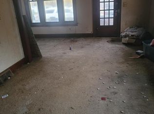 525 Shepard St, Lansing, MI 48912