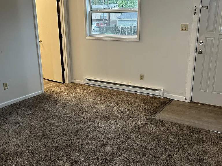 1006 S College St #1 — Photo 5