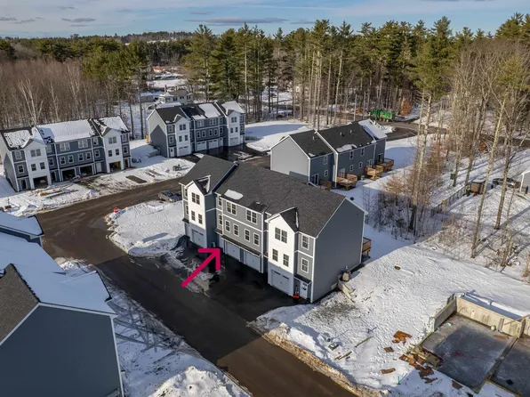 7B Lucky Lane The Crossings at Village Center, Barrington, NH 03825