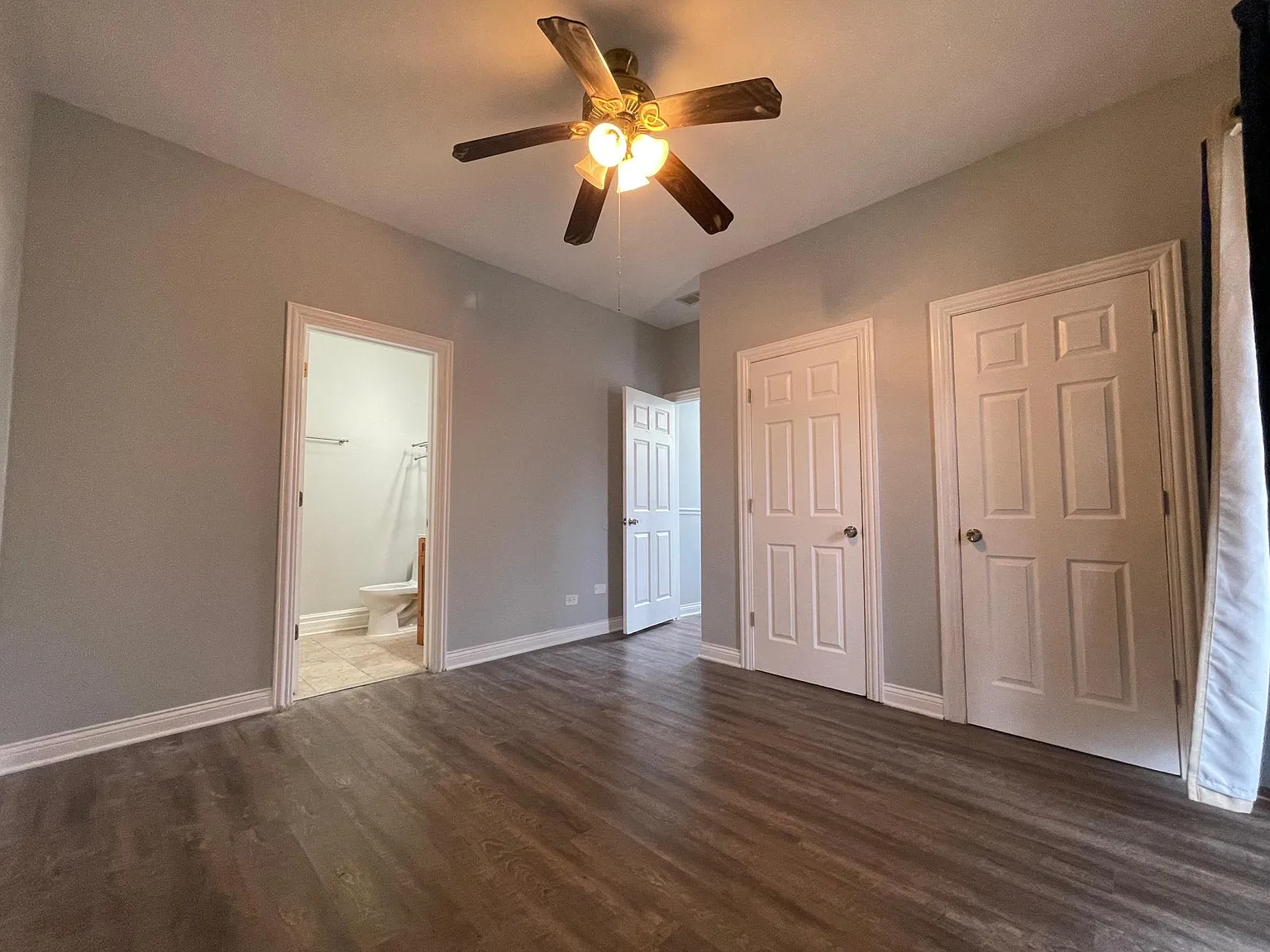 3 bed, 1150 sqft, $2,000 — Photo 4