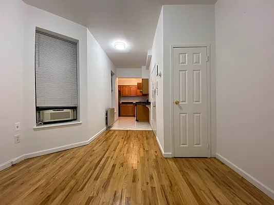 Rented by Jeffrey Mosczyc, LREB | media 15