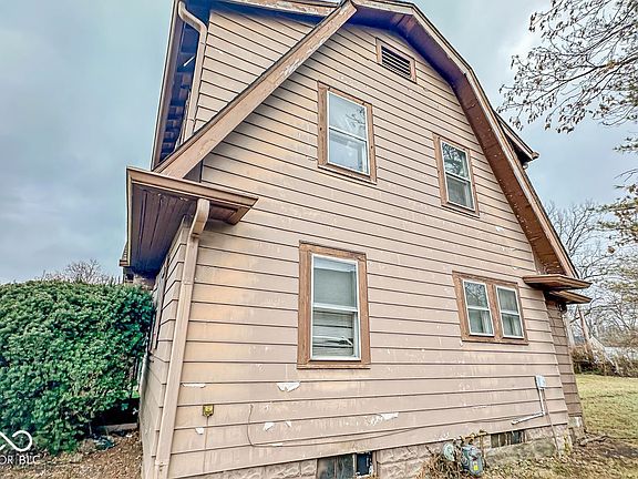 5th image of 4405 E 34th St