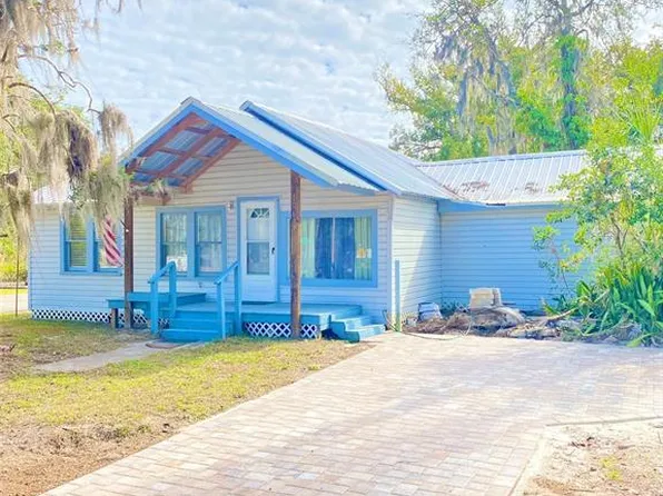 10607 3rd St, Thonotosassa, FL 33592