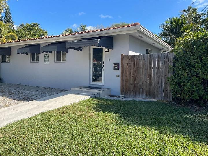 1st image of 2973 SW 35th Ave #2972