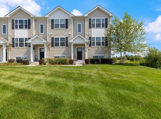 3758 Bissel Dr, Yorkville, IL 60560