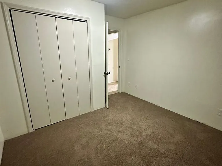 144 Clover Valley Cir — Photo 6