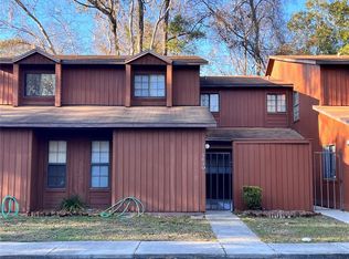 5830 SW 9th Pl, Gainesville, FL 32607