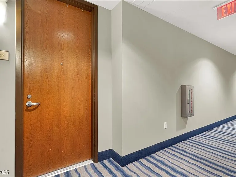 8255 Las Vegas Blvd S #722 — Photo 40