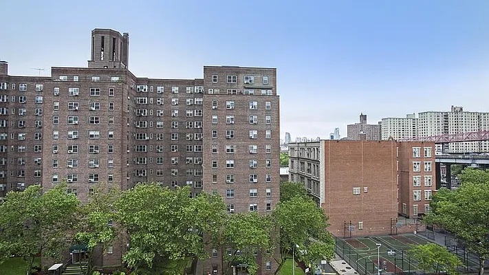 Sold by Fenwick Keats Real Estate | media 11