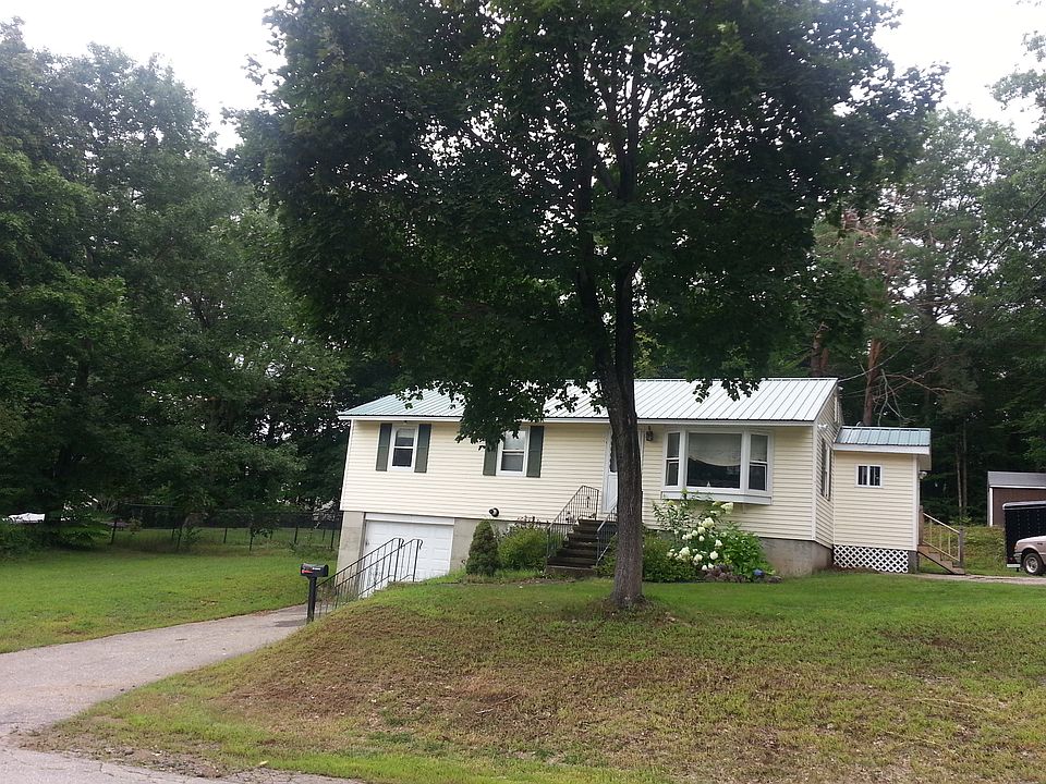 Upper End. Nice neighborhood