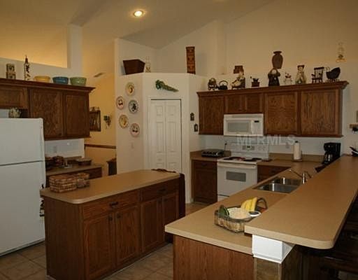2nd image of 1553 Golden Pond Dr