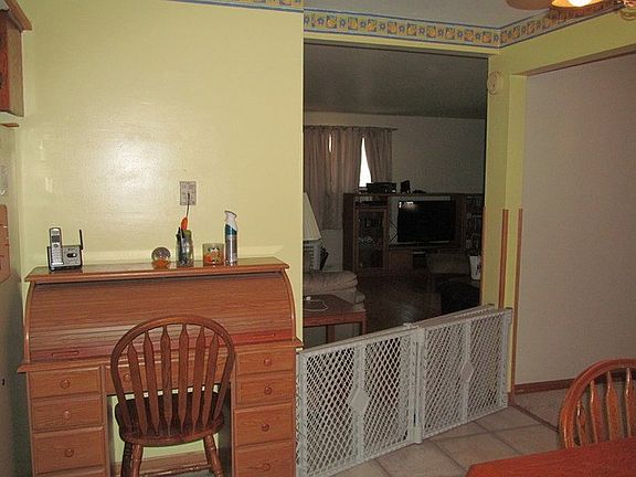 5th image of 460 N Irving St
