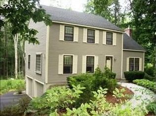 16 Hubbard Hill Rd, Derry, NH 03038