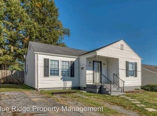 204 Kaywood Ave, Mt Carmel, TN 37645