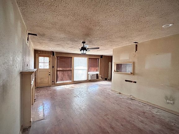 2nd image of 2630 KINGS HWY