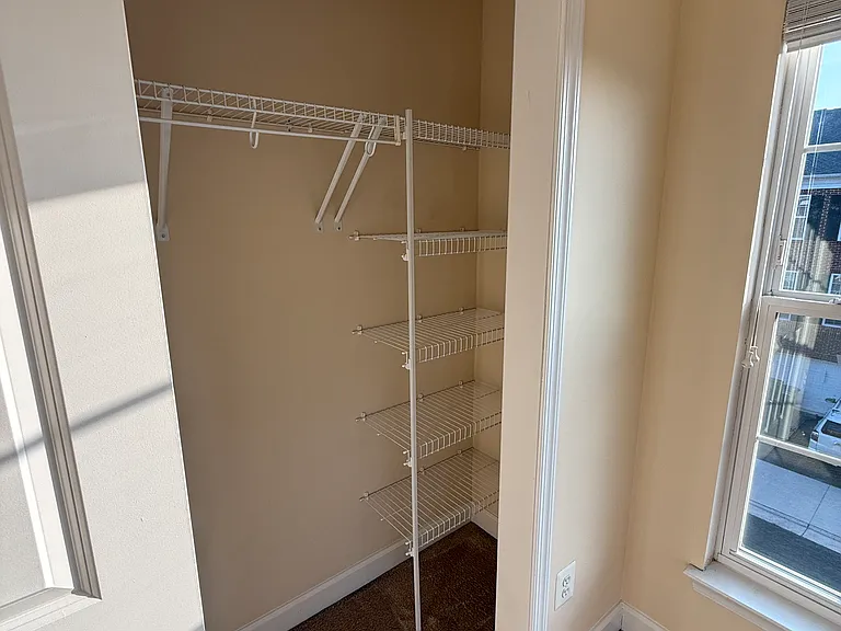 6257 Casdin Dr — Photo 31