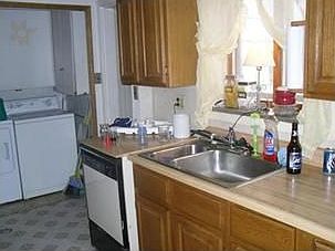 3rd image of 31914 Donnelly St