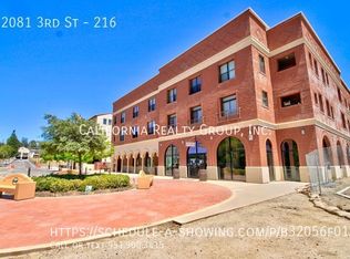 42081 3rd St APT 216, Temecula, CA 92590