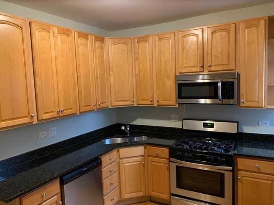 1st image of 1452 W Highland Ave APT 1