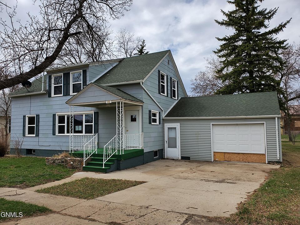 1st image of 412 N 5th St