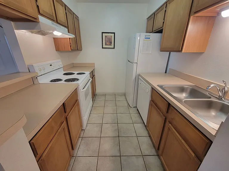 4656 White Rock Cir #5 — Photo 3