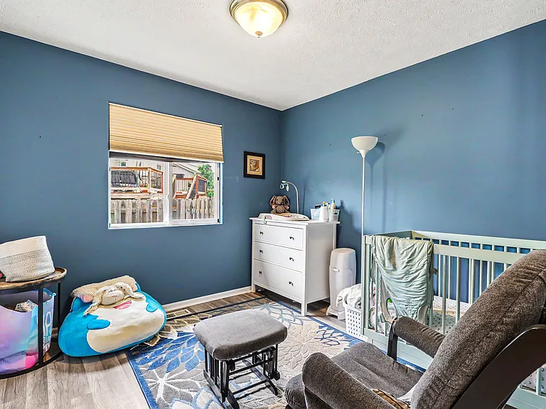 4408 Waterford Ave — Photo 6
