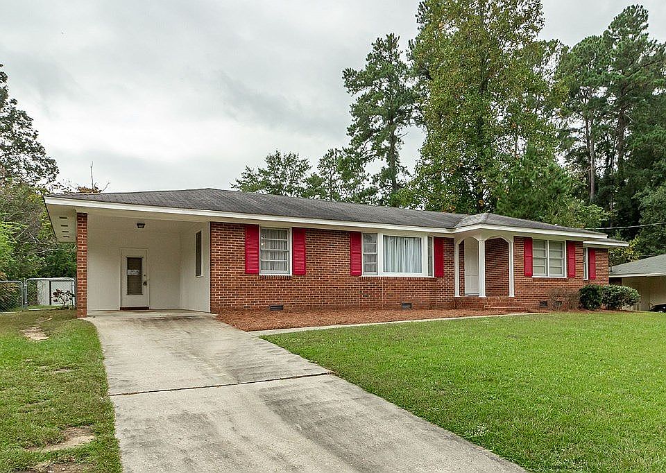 1st image of 2916 Hampshire Dr