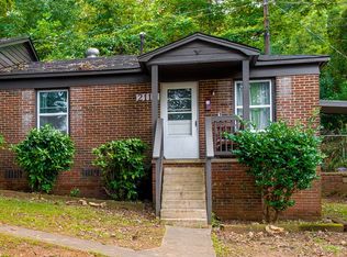 2128 Lincoln Heights Ct, Charlotte, NC 28216