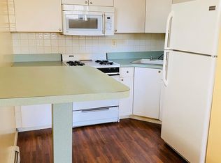 355 Ridgewood Ave, Staten Island, NY 10312