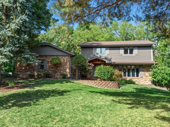 2505 Pine Cir, Minnetonka, MN 55305