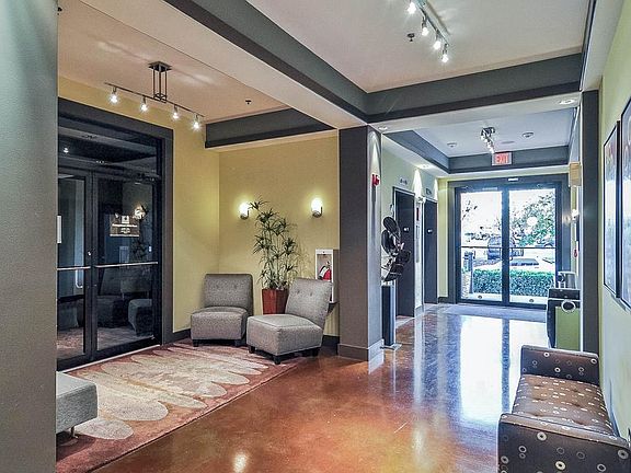 5th image of 3000 Vanderbilt Pl APT 230