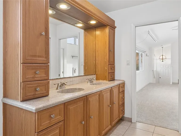 5400 Denver St NE — Photo 47