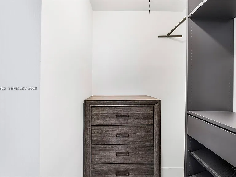 410 Euclid Ave #11 — Photo 13