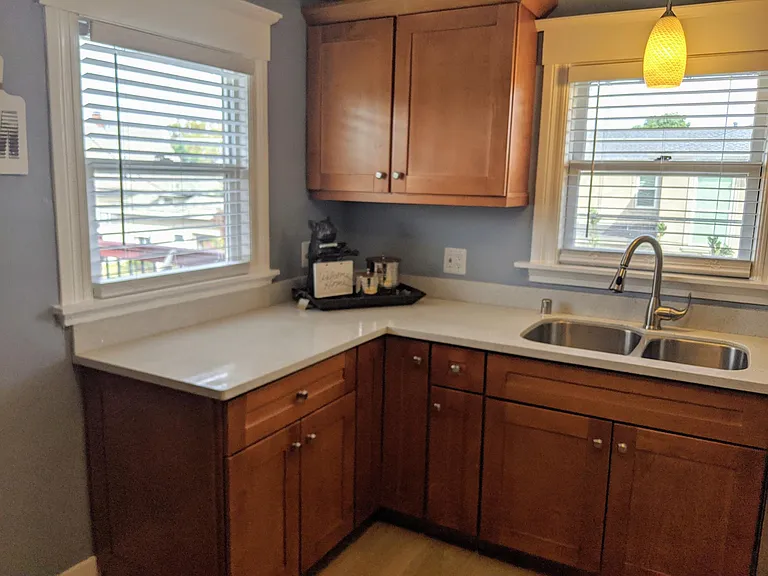 547 E Julian St — Photo 9