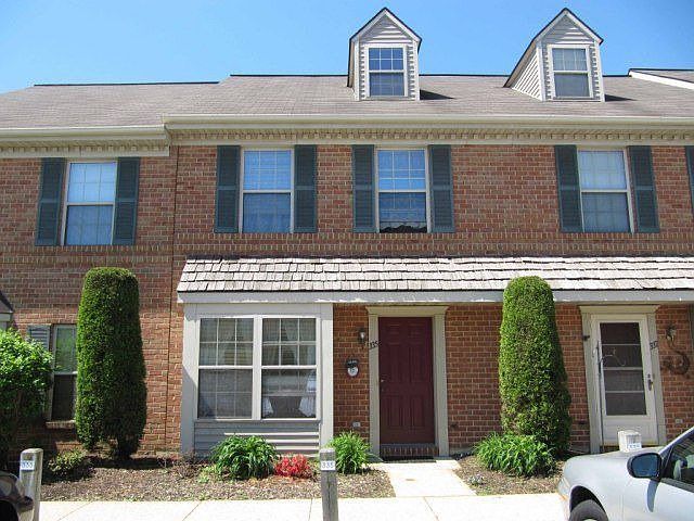 1st image of 335 Meeting House Ln