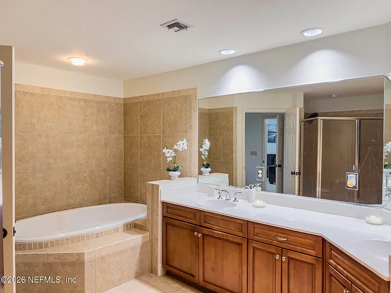 1478 Riverplace Blvd #401 — Photo 9