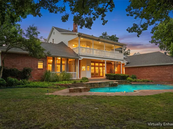 27 Oak Forrest Cir, Denton, TX 76210