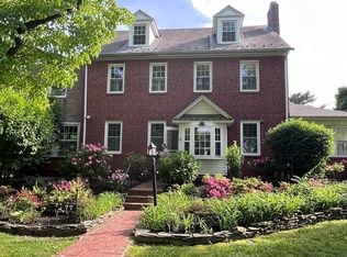 77 E Main St, Marlton, NJ 08053