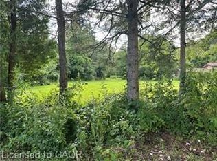 1161 Edgewood Rd, Hamilton, ON L8B 1A1