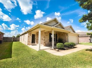 3120 Centennial Village Dr, Pearland, TX 77584